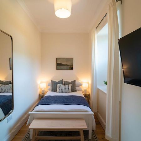 Foundry Farm Apartment เฮกแซม ภายนอก รูปภาพ