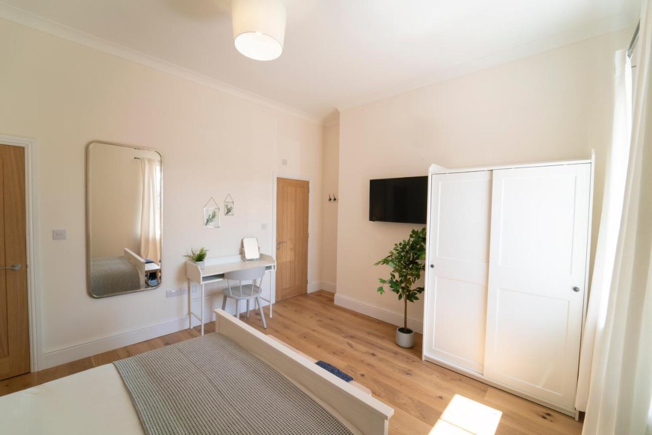 Foundry Farm Apartment เฮกแซม ภายนอก รูปภาพ