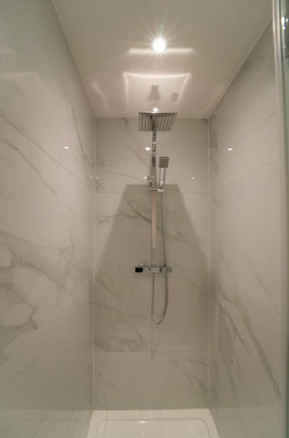 Foundry Farm Apartment เฮกแซม ภายนอก รูปภาพ
